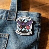 Broche émaillée Mothman, broche en alliage de zinc « Cryptide d'assistance émotionnelle », badge de revers gothique amusant pour vêtements et sacs