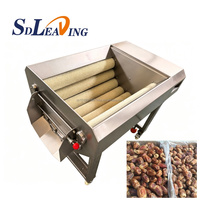 Industriële machine voor het poetsen en reinigen van dadels uit Saoedi-Arabië, droogreinigings- en polijstapparatuur voor dadels.
