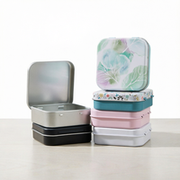 Boîte en fer blanc carrée de petite taille pour la vente en gros aux fabricants, pour le rangement de casquettes pour enfants, de matériel, de bijoux, d'écouteurs, de cadeaux et d'artisanat, OEM ODM