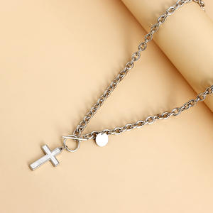 Joyería transfronteriza europea y americana, collar con colgante de nácar blanco con Cruz gruesa exagerada Punk para mujer - Product Image 4