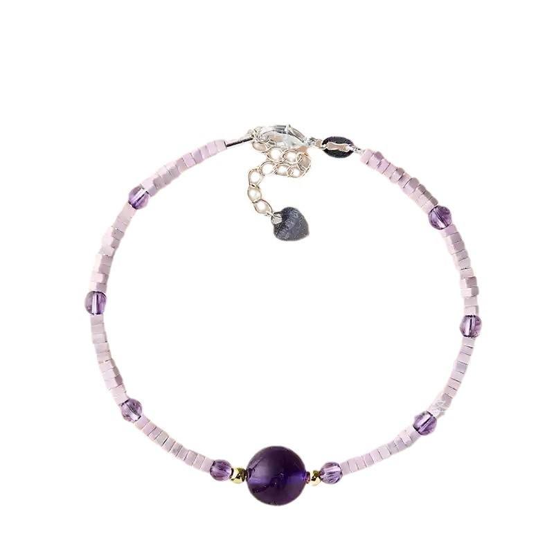 สีม่วง (อาชีพและ Studie)