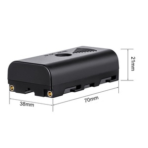 Batterie factice FOMITO DC FO-F550-1 pour Sony NP-F550, sortie d'alimentation 7,4 V 3 A - Product Image 4