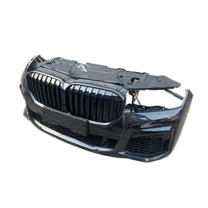 Kit completo para paraurti anteriore per <span class=keywords><strong>BMW</strong></span> Serie <span class=keywords><strong>7</strong></span> G11/G12 2019-2022 LCI <span class=keywords><strong>M</strong></span> Sport Body Kit con radiatore originale - Product Image 2