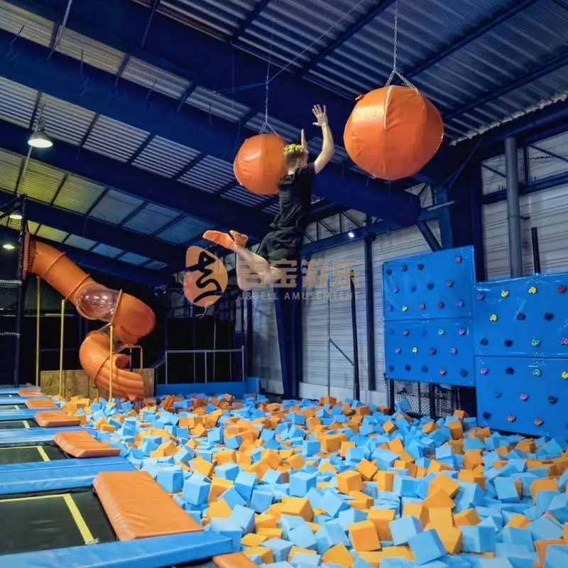 새로운 디자인 공장 상업적인 Trampoline 공원 장비 아이들을 위한 실내 운동장 성인 아이 닌자 전사 장애물 코스