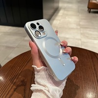 Coque de téléphone antichoc magnétique 2-en-1 en TPU souple électroplaqué avec protection d'objectif pour iPhone 12 13 14 15 16 17 Pro Max Plus