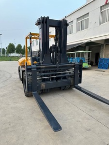 รถยก10ตัน FD100Z8 TCM พร้อมอินเตอร์เฟซการควบคุมแบบมนุษย์ได้อย่างง่ายดายเครื่องยนต์ดีเซลที่ใช้ประสบการณ์การขับขี่ที่ดี - Product Image 2