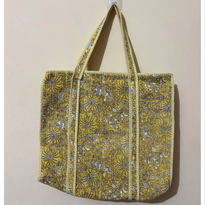 Bolso Tote de Algodón Acolchado con Diseño Floral Antiguo, Bolso de Hombro con Estampado Floral Verde Hecho a Mano para Venta al por Mayor - Product Image 1