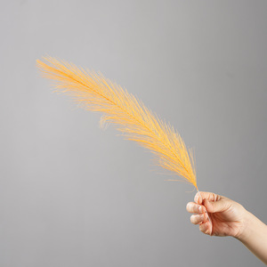 ขนนกจำลองสีเขียวหลากสีสันสำหรับตกแต่งดอกไม้ในงานแต่งงานและงานเทศกาล - Product Image 2