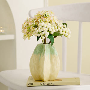 Jarrón de Cerámica Pintado a Mano con Forma de <span class=keywords><strong>Carambola</strong></span>, Boca Estrecha, para Arreglos Florales y Decoración de Sala de Estar - Product Image 6