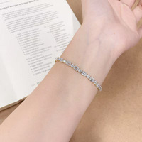 Elegante Bracciale Impilabile con Catena Cubana e Diamanti Smeraldo Taglio Smeraldo in Oro Giallo 18K con Diamanti Coltivati in Laboratorio per Donna - Vendita all'Ingrosso