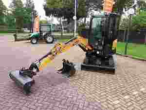 Miniexcavadora Sany Sy18C Nueva, para Uso en Bosques, Granjas e Interiores, en Venta - Product Image 2