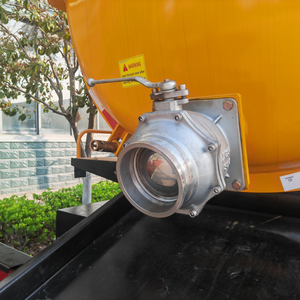Camion-citerne d'aspiration des eaux usées de moyenne capacité 12 m³ avec châssis 4x2, véhicule d'assainissement pour les travaux d'évacuation des eaux usées municipales - Product Image 5