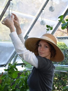 Kit <span class=keywords><strong>de</strong></span> treillis suspendu pour plantes grimpantes en <span class=keywords><strong>serre</strong></span>, avec crochet à rouleau pour tomates et 30 m <span class=keywords><strong>de</strong></span> ficelle pour le soutien des plantes <span class=keywords><strong>de</strong></span> <span class=keywords><strong>jardin</strong></span> - Product Image 2