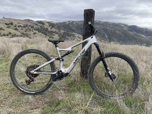 จักรยานไฟฟ้า E-mtb Amflow <span class=keywords><strong>PL</strong></span> Carbon Ebike แบตเตอรี่ 800Wh ระบบขับเคลื่อนกลาง Aviox กำลัง 508w พร้อมที่ชาร์จเร็ว Amflow <span class=keywords><strong>PL</strong></span> Carbon PRO E-bike - Product Image 3