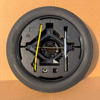 Pièces de rechange Wenqi pour roue de secours. Pièces automobiles pour Weima E5. Accessoires automobiles Weima. Pièces automobiles pour WM. Pièces de carrosserie.