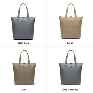 กระเป๋าใส่ไม้ปิงปองแบบมินิมอล รุ่น Ballistic Pickleball Tote จุไม้ปิงปองได้ 1 อัน ผลิตจากผ้า 900D แบบด้าน พร้อมโลโก้สั่งทำได้ ขายส่ง กระเป๋าสำหรับกีฬาเทนนิสและพาเดล - Product Image 5