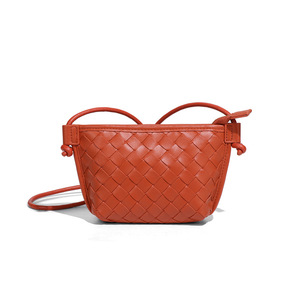 <span class=keywords><strong>Borsa</strong></span> a <span class=keywords><strong>tracolla</strong></span> mini intrecciata fatta a mano da donna, retrò, tinta unita, a forma di dumpling, portamonete, piccola pochette a <span class=keywords><strong>tracolla</strong></span> in pelle intrecciata, <span class=keywords><strong>borsa</strong></span> carina - Product Image 5