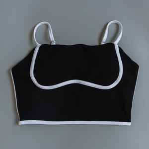 Nuovi due pezzi Set di abbigliamento da donna reggiseno sportivo con spalline regolabili alla moda pantaloncini da donna Set da allenamento - Product Image 2