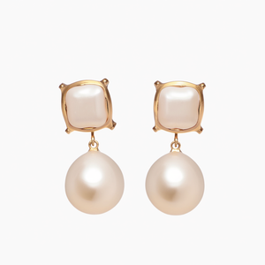Pendientes Colgantes Elegantes de Acero Inoxidable 316L con Baño de Oro PVD, Diseño Cuadrado con Perla, Resistentes y Sostenibles - Product Image 2