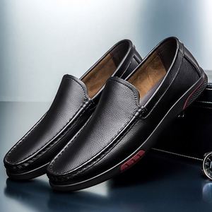 2026 Men Leather Shoes Slip‑On Design Stitched <b>Edge</b> Detail Non‑Slip Wear‑Resistant <b>Rubber</b> Sole Business Casual Moccasins for Men - Product Image 5