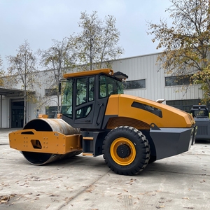 รถบดถนนไฮดรอลิกเต็มรูปแบบ <span class=keywords><strong>10</strong></span> ตัน แบบลูกกลิ้งคู่ พร้อมปั๊มเครื่องยนต์ดีเซลระบายความร้อนด้วยน้ำ และส่วนประกอบหลักของตลับลูกปืน - Product Image 3