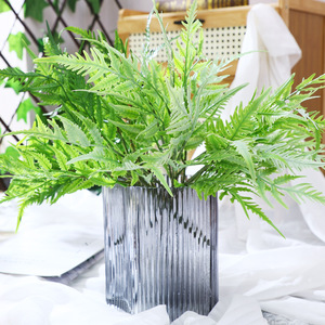 Helechos Artificiales Simulados, Plantas Artificiales de 40 cm de Altura, Decoración de Escritorio para Interiores, Vegetación Artificial - Product Image 1