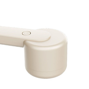 Rouleau anti-bouloches portable en bois pour vêtements, rechargeable par USB - Product Image 2