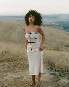 STOCK Robe d'été sans bretelles Robe en tricot pour femmes Robe longue - Product Image 2