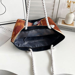 <span class=keywords><strong>Sac</strong></span> fourre-tout en nylon imprimé avec des personnages de dessins animés, <span class=keywords><strong>sac</strong></span> à bandoulière imperméable de grande capacité pour femmes, sacs à <span class=keywords><strong>main</strong></span> de shopping avec poignée en corde Kawaii - Product Image 3