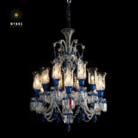 Lustre en cristal moderne luxueux Premier France à 2 niveaux, fleurs bleues en verre, installation suspendue pour hôtel incluse