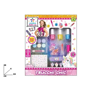 Set de Maquillaje Valeria con Temática de Unicornio Chic, 28x24 cm, Juguete de Belleza para Niñas - Product Image 3
