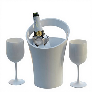 Vasos de Plástico PP Personalizados de 450 ml con Tallo, Logotipo Personalizado, Color, Alta Calidad, Aptos para Alimentos, Pedido al por Mayor - Product Image 1