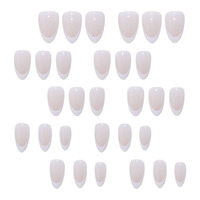Ongles à presser ultra-fins, transparents comme de la glace, couleur nude, forme amande moyenne-courte, lignes minimalistes pré-dessinées