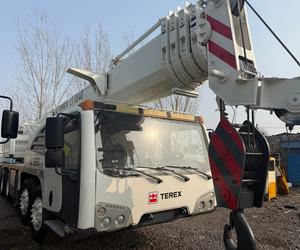 Grue sur camion d'occasion Changjiang/Terex LTM1040 40 tonnes, état d'occasion, grue Changjiang 70 tonnes d'occasion - Product Image 2