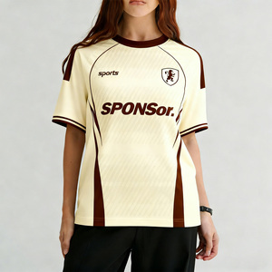 Maßgefertigtes Leichtgewicht Vintage Fußballtrikot Atmungsaktive Schnelltrocknende Sportbekleidung Polyester-Stoff Unisex Retro Fußballtrikot - Product Image 1