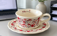 Cangkir Kopi Keramik Motif Bunga Rambat yang Indah dengan Piring Tatakan, Gaya Vintage untuk Minuman Teh Sore