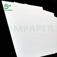 Papier d'impression offset non couché blanc sans bois de 80g Papier bond personnalisé gratuit Pâte de bois vierge Panneau d'impression non couché en feuilles