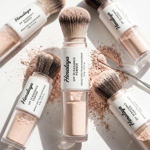 Polvere Solare Colorata <span class=keywords><strong>SPF30</strong></span> con Etichetta Privata, Pennello Incorporato, Niacinamide, Effetto Opacizzante e Illuminante per Viso e Cuoio Capelluto - Product Image 1