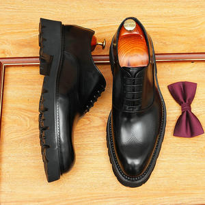 Chaussures habillées formelles pour hommes, style rétro britannique, en cuir brocart gravé, à bout carré, respirantes, grandes tailles, noires, pour mariage - Product Image 4