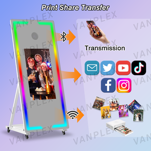 Cabina Fotografica Interattiva a Specchio da 65 Pollici con Vetro Temperato, Fotocamera Hiti, Bluetooth e Imballaggio Flight Case - Product Image 2