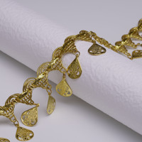 Approvisionnement direct usine : Dentelle à paillettes en acrylique à pointes suspendues en forme de pagode avec clochettes et breloques en forme de feuille pour vêtements de danse folklorique DIY et figurines Bouddha
