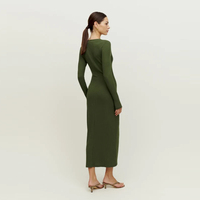 Robe maxi d'été pour femmes, manches longues, col en V, jupe fendue en tricot, design à boutons, douce, extensible, élégante, sexy, tendance