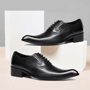 Nouvelles Chaussures de Soirée à Talons Hauts Rehaussantes à Bout Pointu, Chaussures de Mariage pour le Marié, Chaussures Tendance Respirantes et Imperméables pour Hommes - Product Image 1