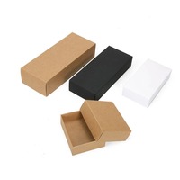 Caja de regalo de papel kraft, utilizada para envasar alimentos, ropa, etc., se puede personalizar según las necesidades.
