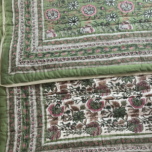 Edredón Kantha de algodón puro hecho a mano ligero con estampado Premium, edredón Kantha orgánico Reversible, edredón Kantha orgánico, uso de invierno - Product Image 1