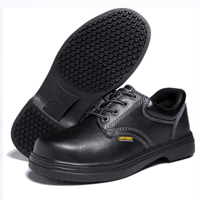 Wholesale CE Certificated Men Waterproof Non Slip Anti Vibration Steel Toe  Embossed Leather Industrial Safety Shoes
