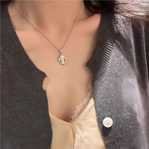 Collar con colgante de flor de lis de King Silver Jewelry, chapado en oro, cadena de plata S925, regalo para mujer, joyería de moda. - Product Image 4