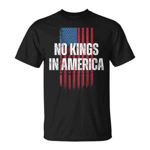 Camiseta con bandera americana de No Kings In America Freedom - Product Image 1