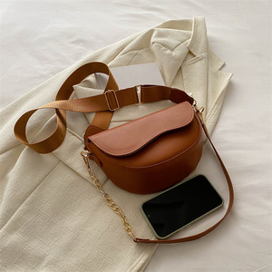 Bolso de Hombro de Lujo para Mujer, Diseño de Alta Gama, con Correa Única, Cierre de Cremallera y Cadena, Estilo Bandolera - Product Image 3