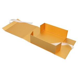 Luxury Packaging <b>Box</b> Custom Cosmetic Perfume Jewelry Product Paper <b>Box</b> Rigid Cardboard Magnetic <b>Box</b> for <b>Clothes</b> - Product Image 5